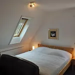 Bms Balance - Natur, Entspannung, King Size Bett, Free Parking, Lage, Netflix